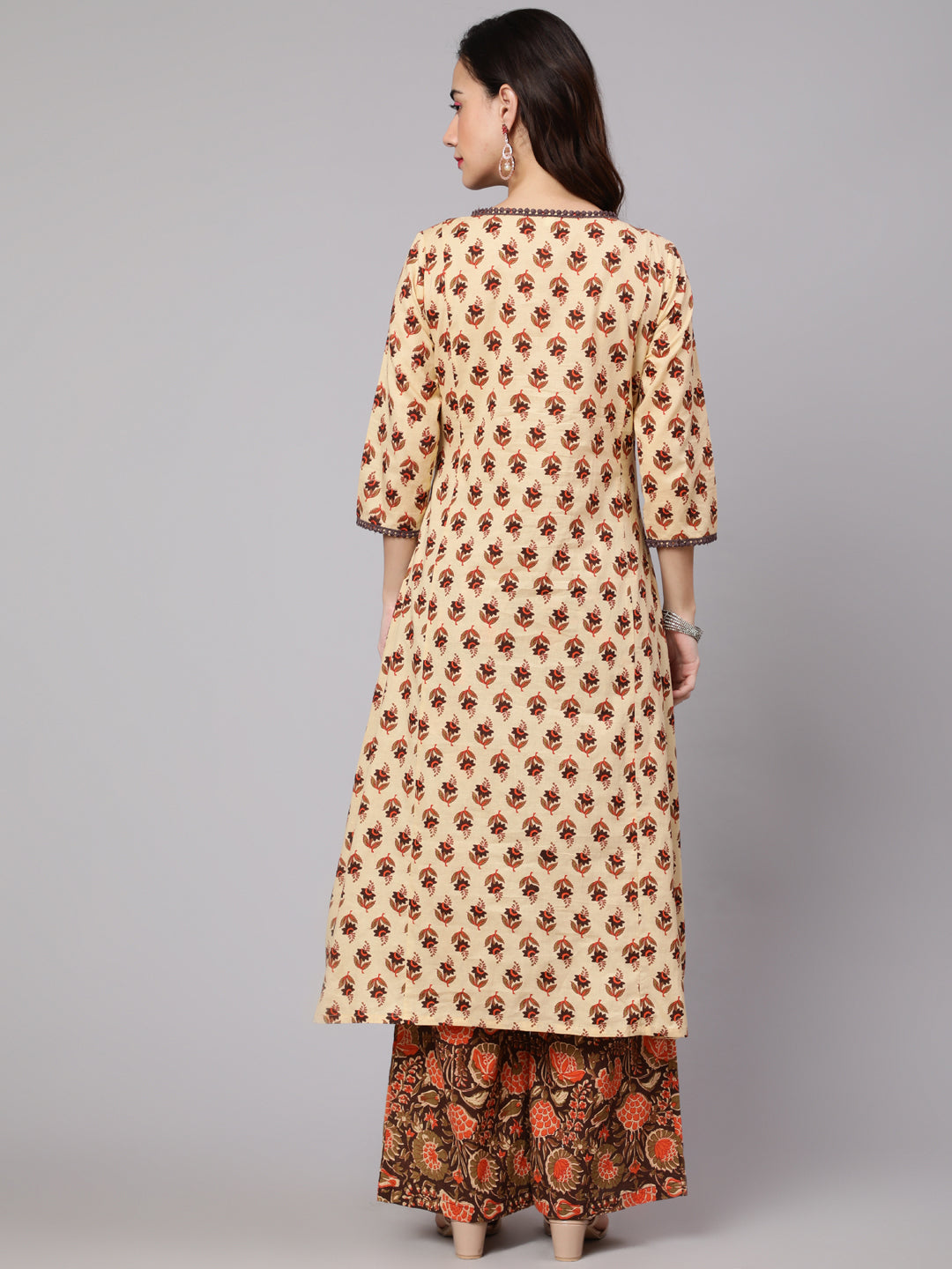 Color_Brown