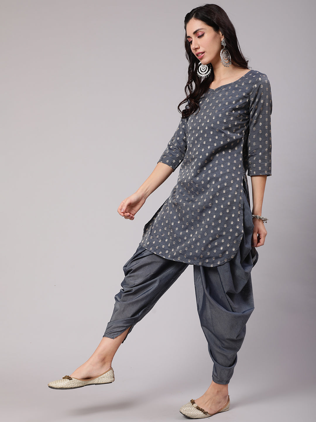 Color_Grey