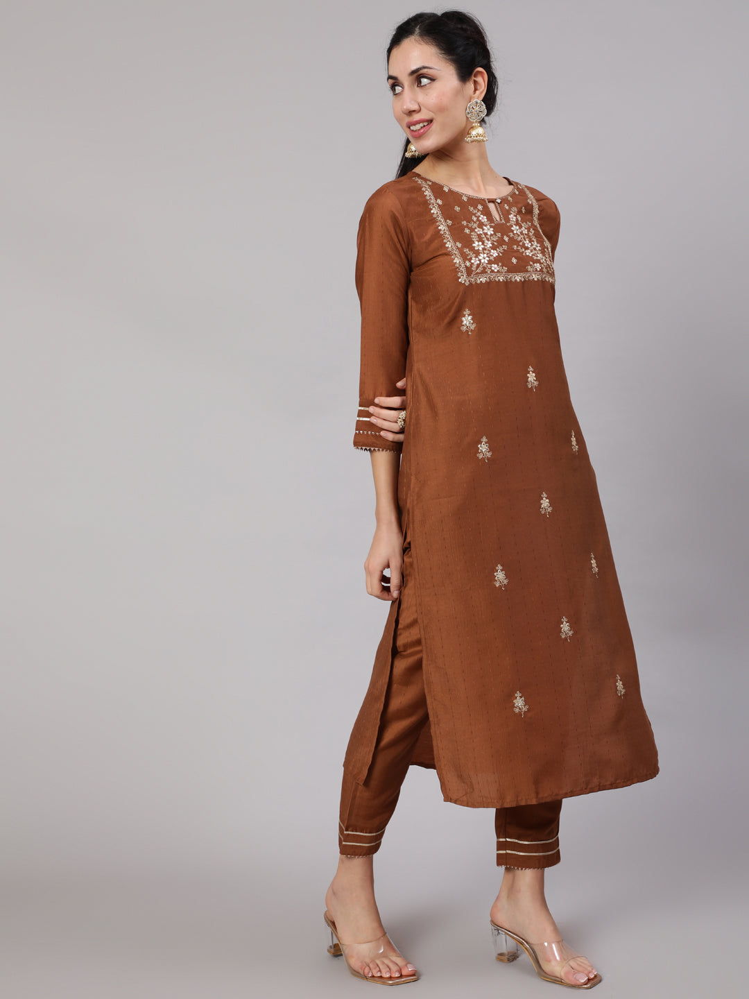 Color_Brown