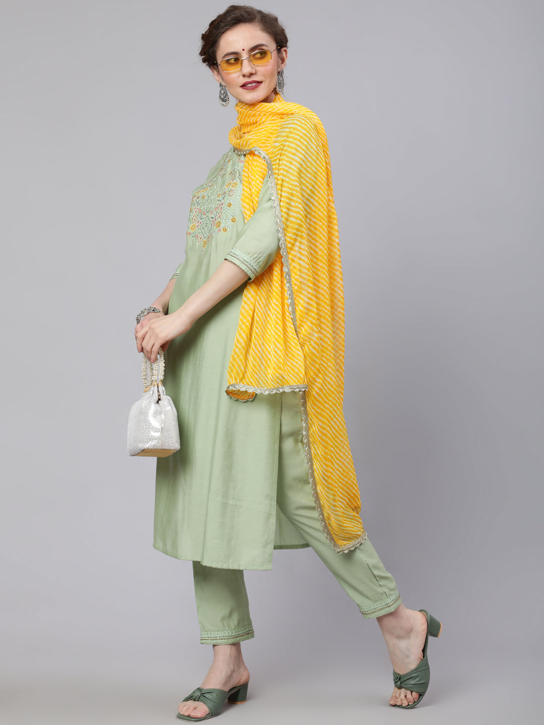 Women's Pastel Green Embroidered Kurta Pant With Dupatta