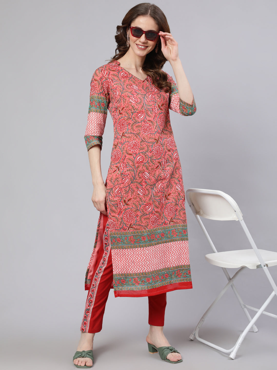 Women's Pink Floral Print Kurta With Pant