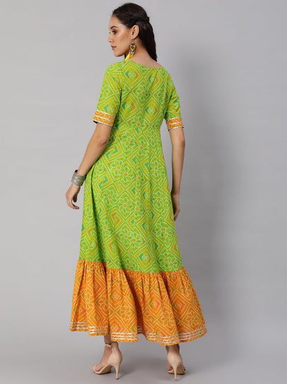 Women's Green Bandhani Print Flared Maxi Dress