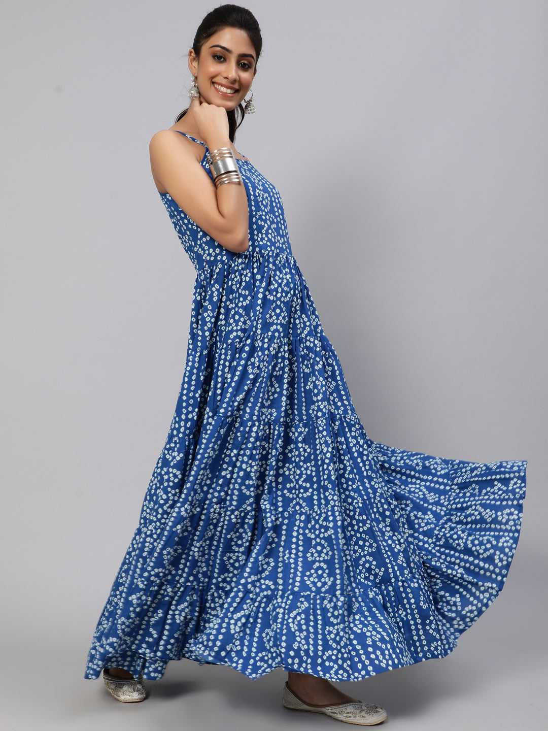 Women's Blue Bandhani Print Tiered Maxi Dress