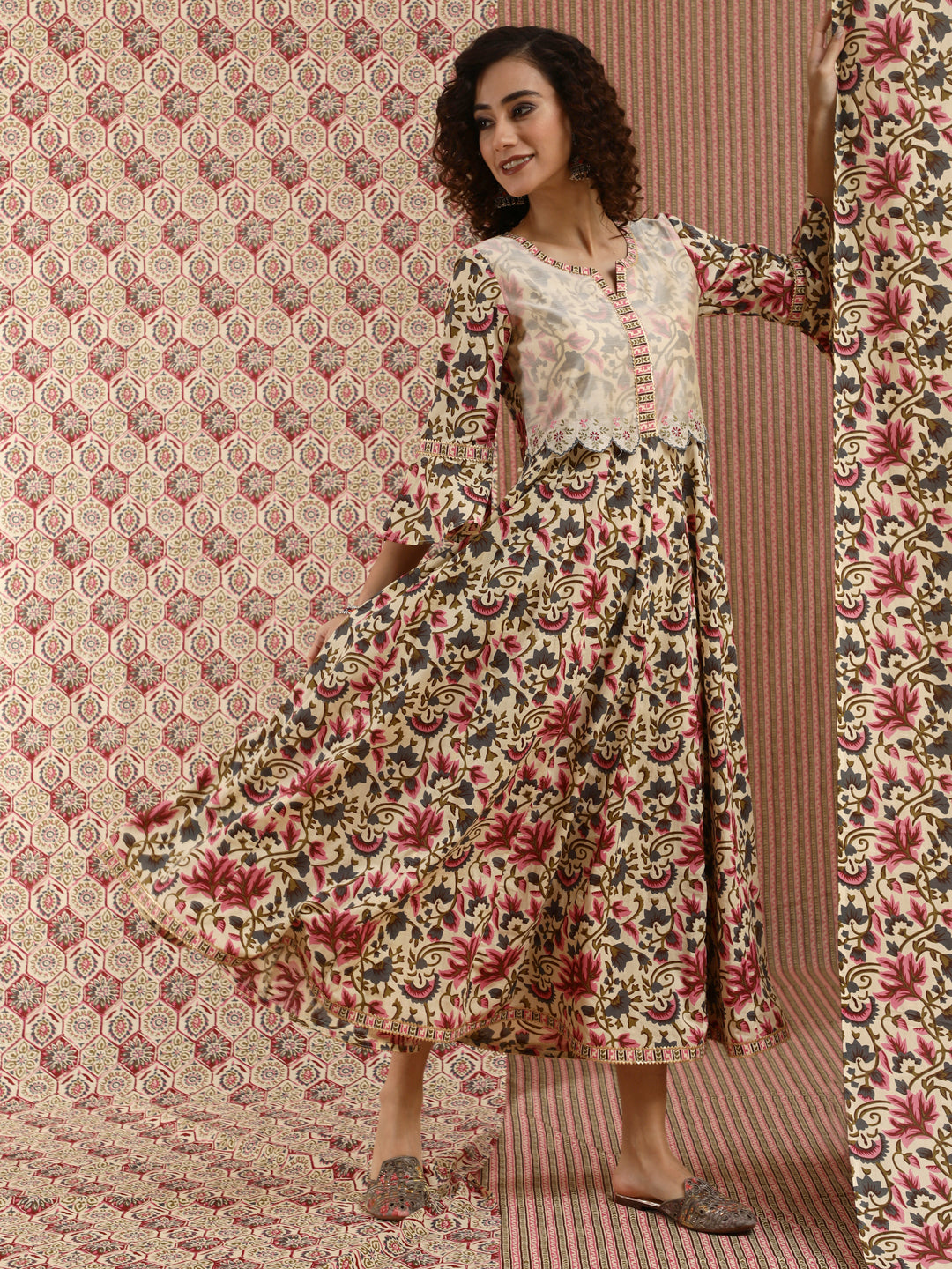 Women's Cream Floral Print Maxi Dress