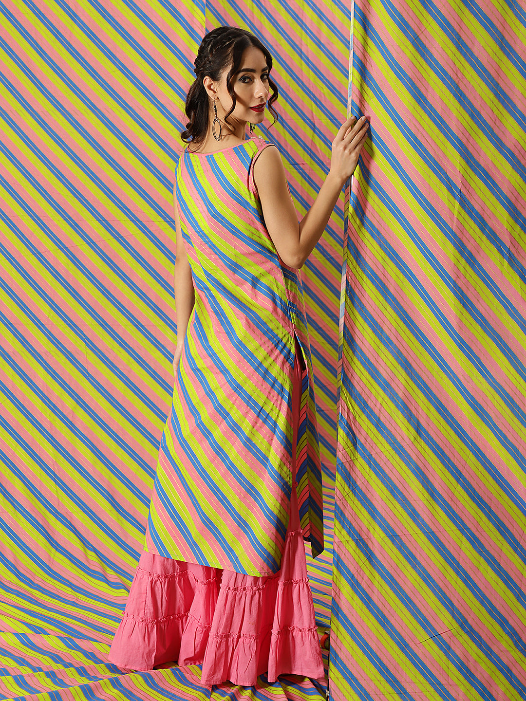 Women's Pink & Green Leheriya Print Kurta