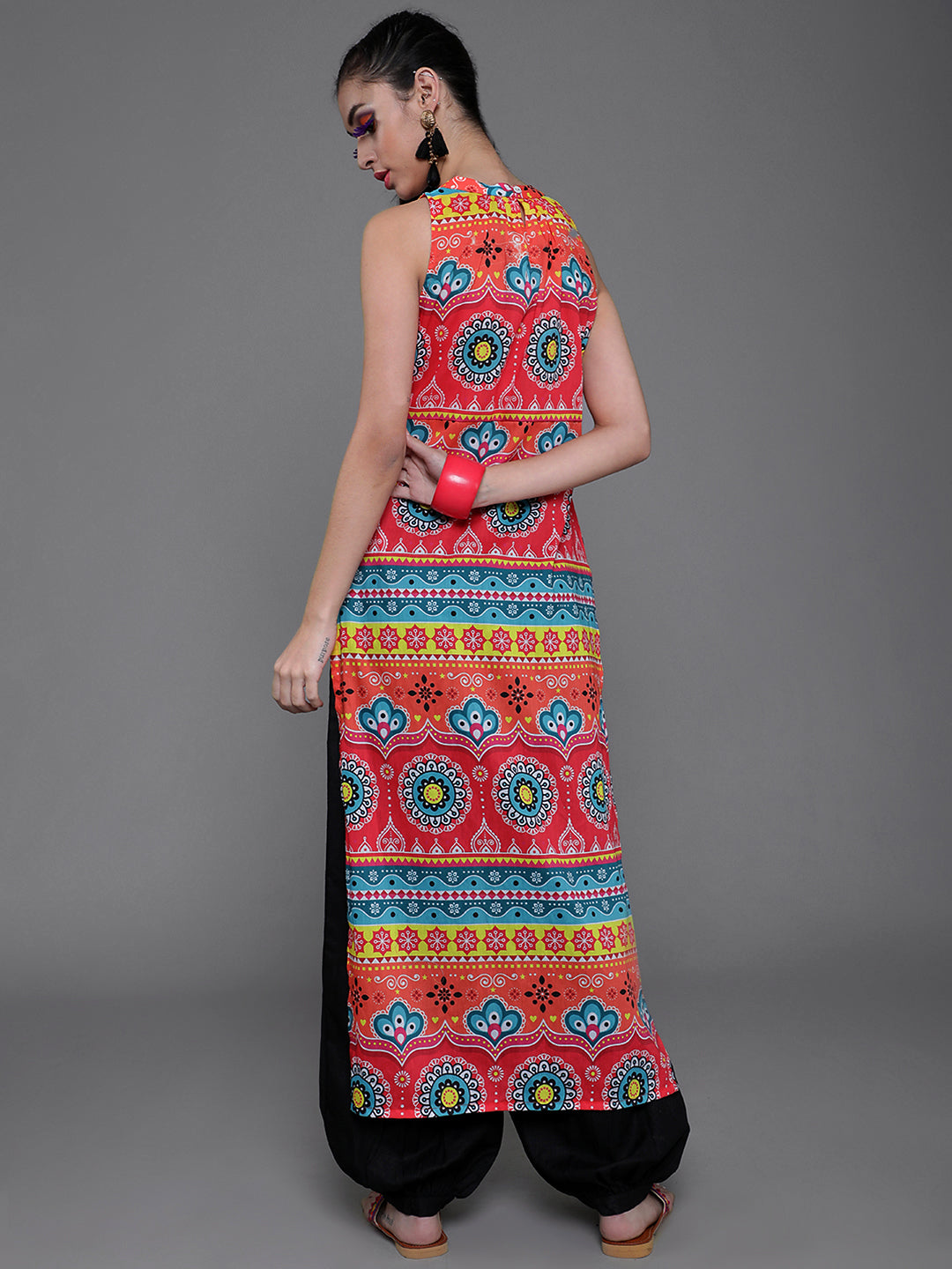 Women's Red & Blue Printed Long Kurta