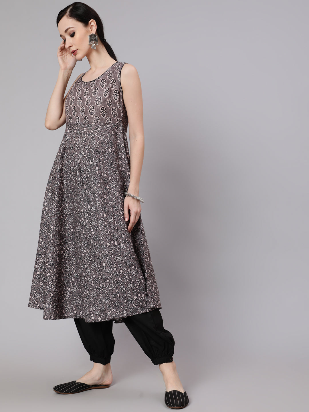Women's Grey & Black Floral Print Anarkali
