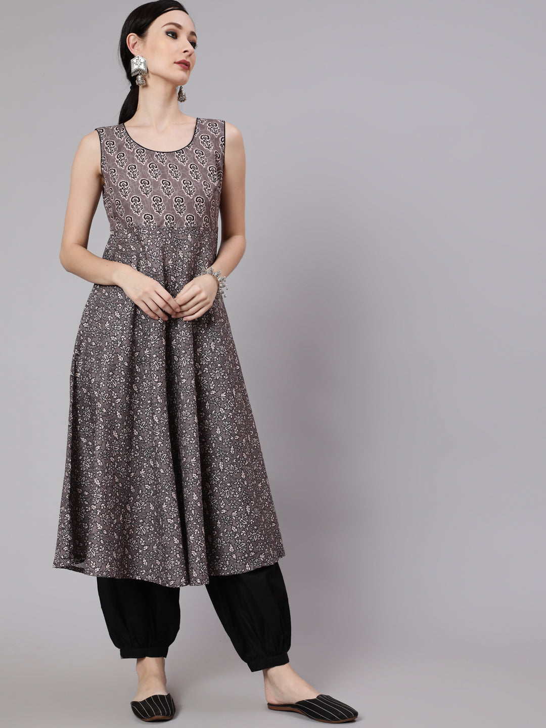 Women's Grey & Black Floral Print Anarkali