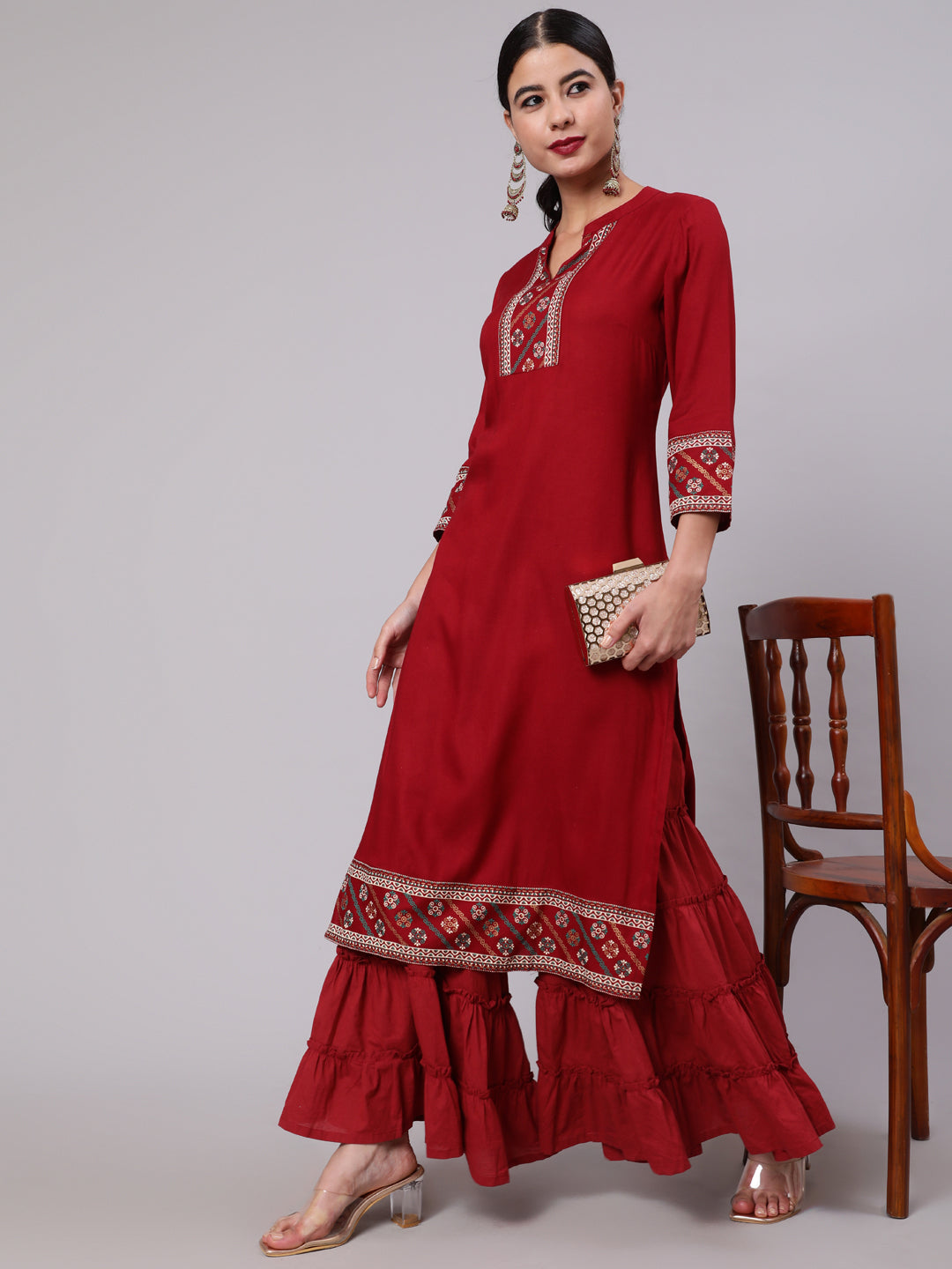 Color_Maroon