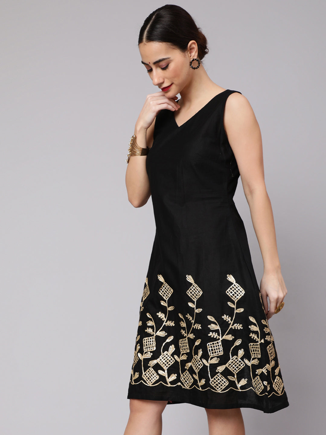Color_Black