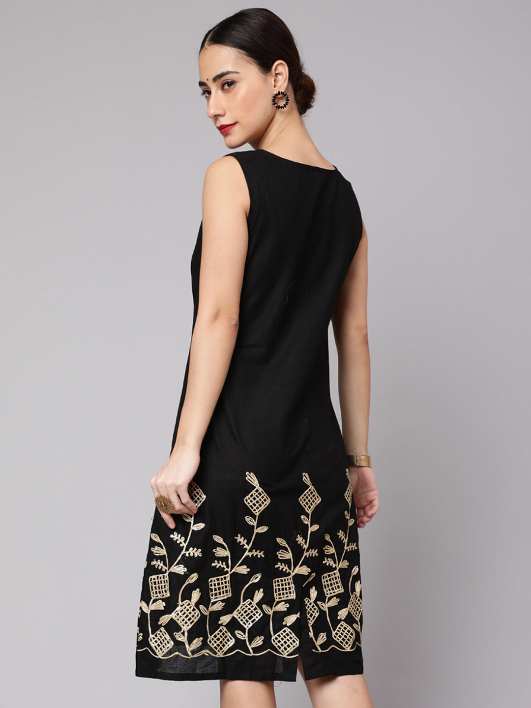 Color_Black