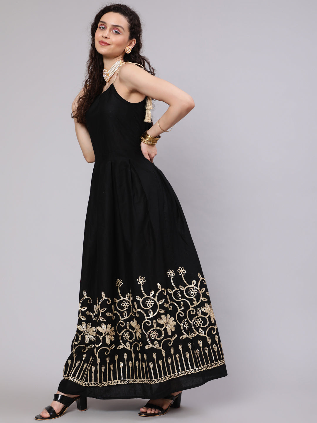 Color_Black