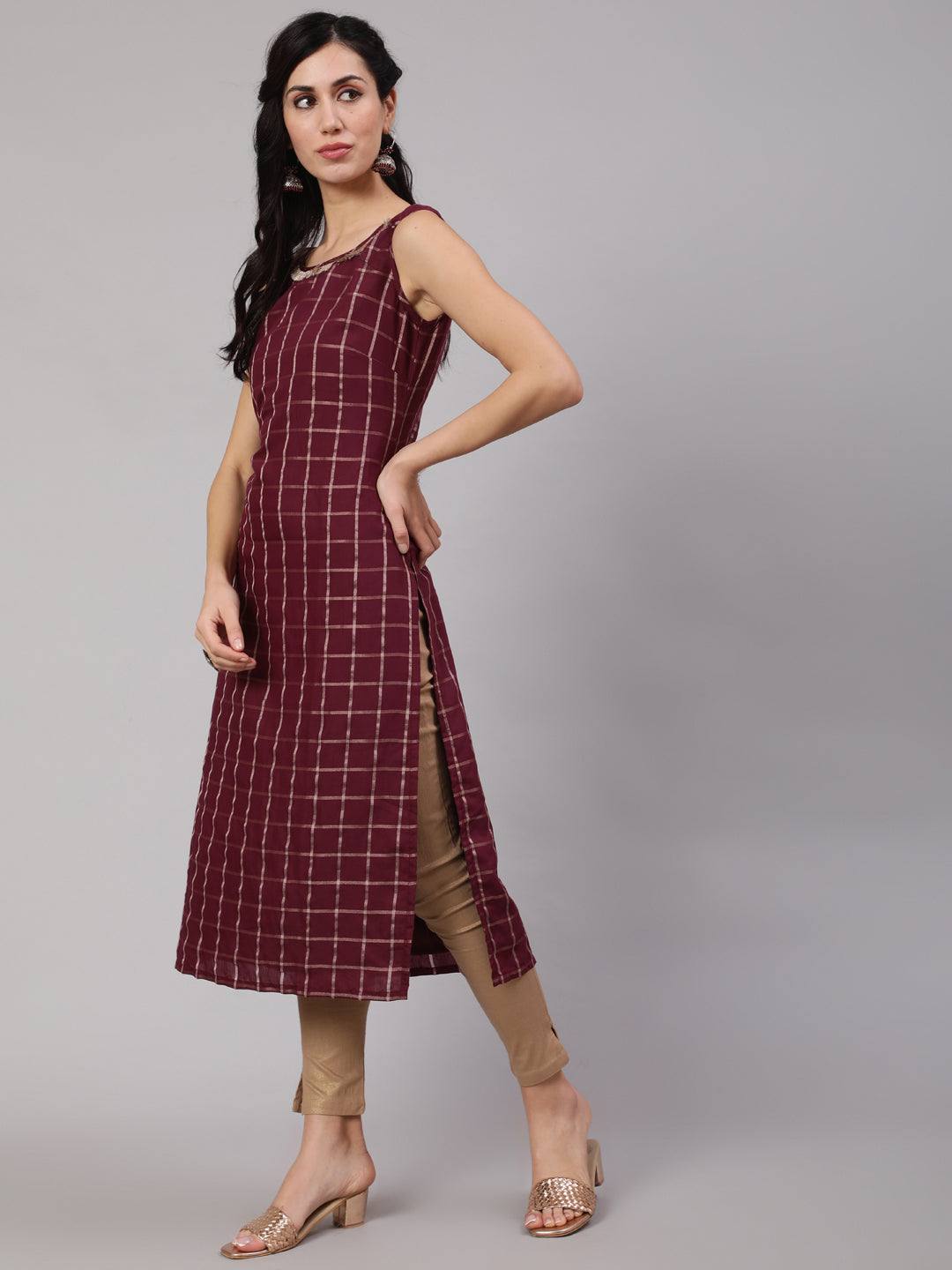 Women's Burgundy Checked Kurta With Lace Details