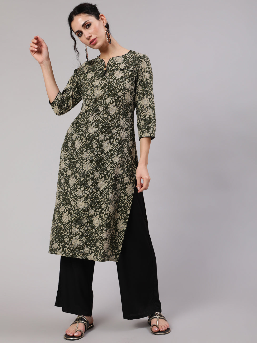 Women's Green Foral Print Straight Kantha Work Kurta