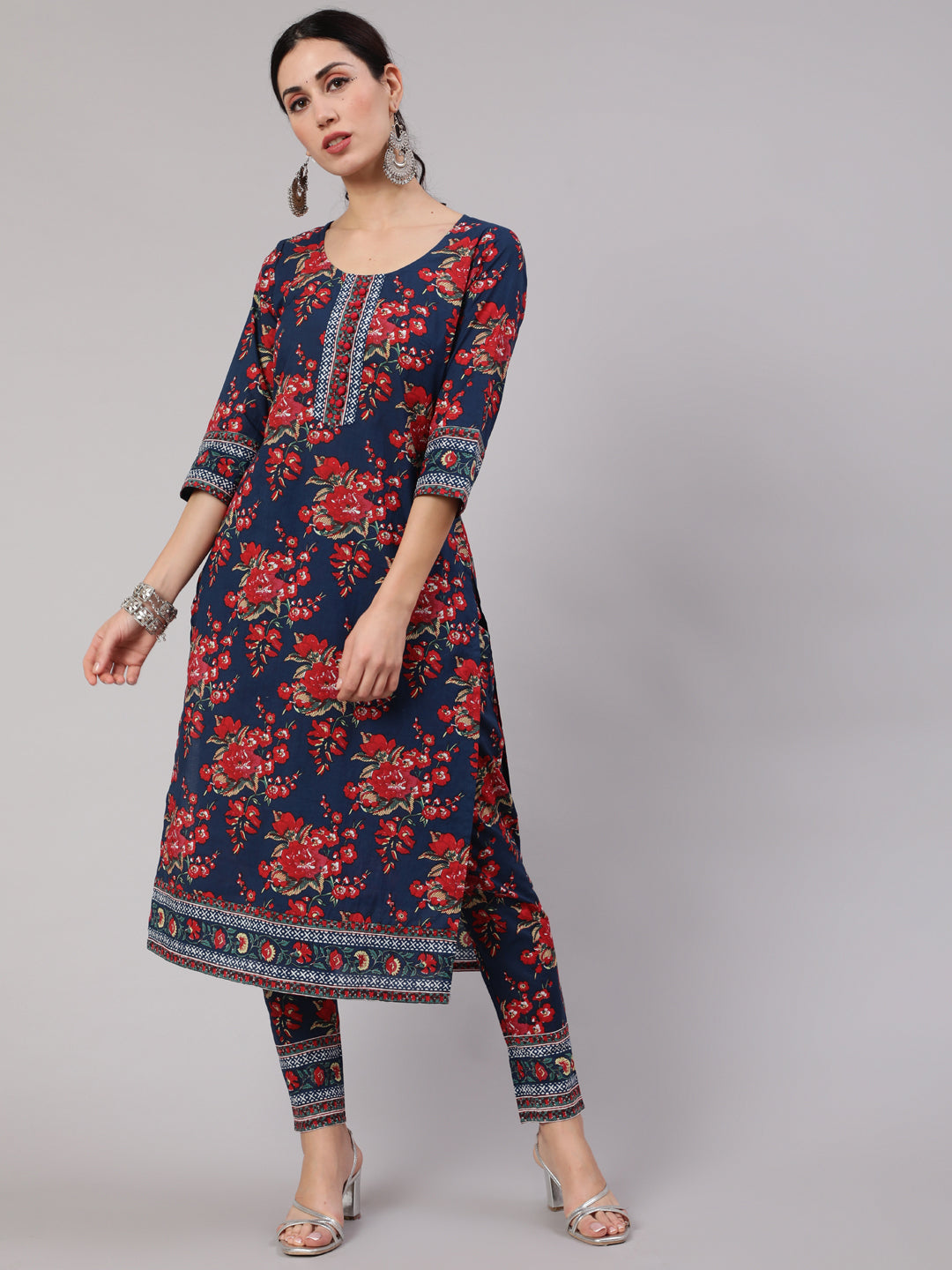 Women's Navy Blue Floral Print Straight Kurta