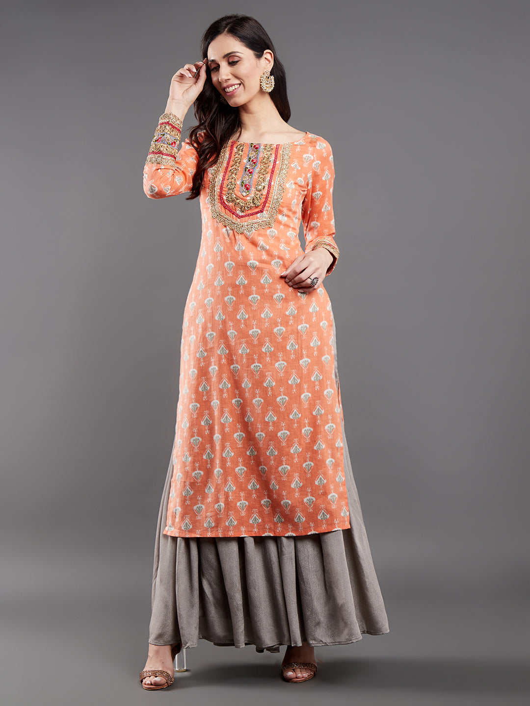 Women's Peach Printed Kurta With Lace Details