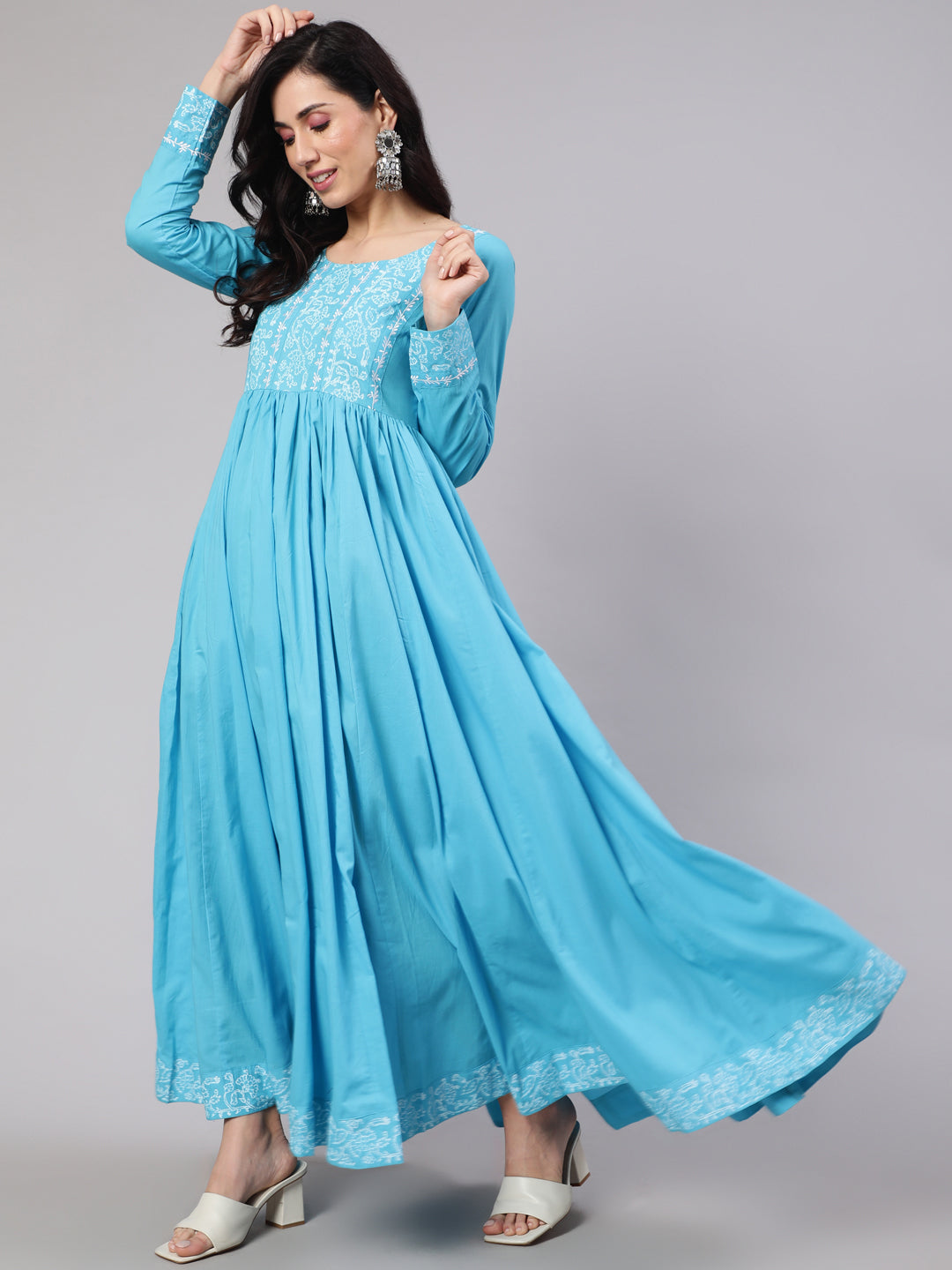 Women's Turquoise Blue Hand Blocked Maxi Dress With Dupatta