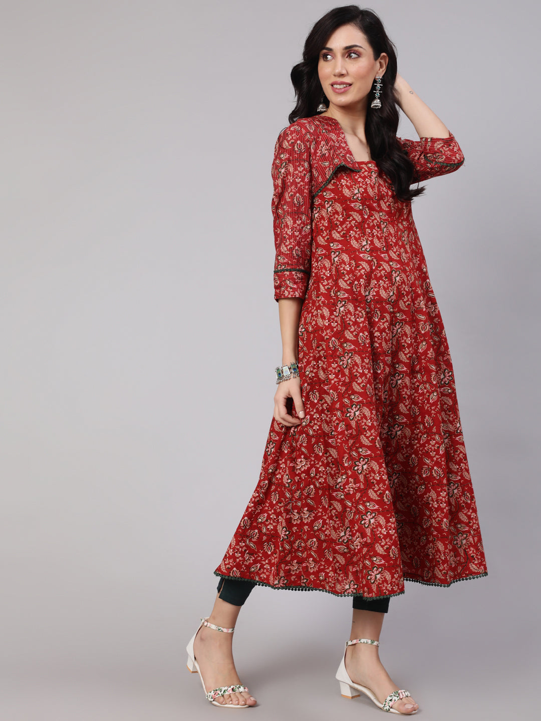 Women's Red Floral Print Flared Anarkali With Crop Jacket