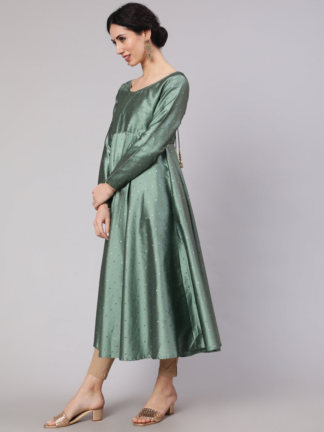 Women's Pastel Green Woven Design Flared Anarkali