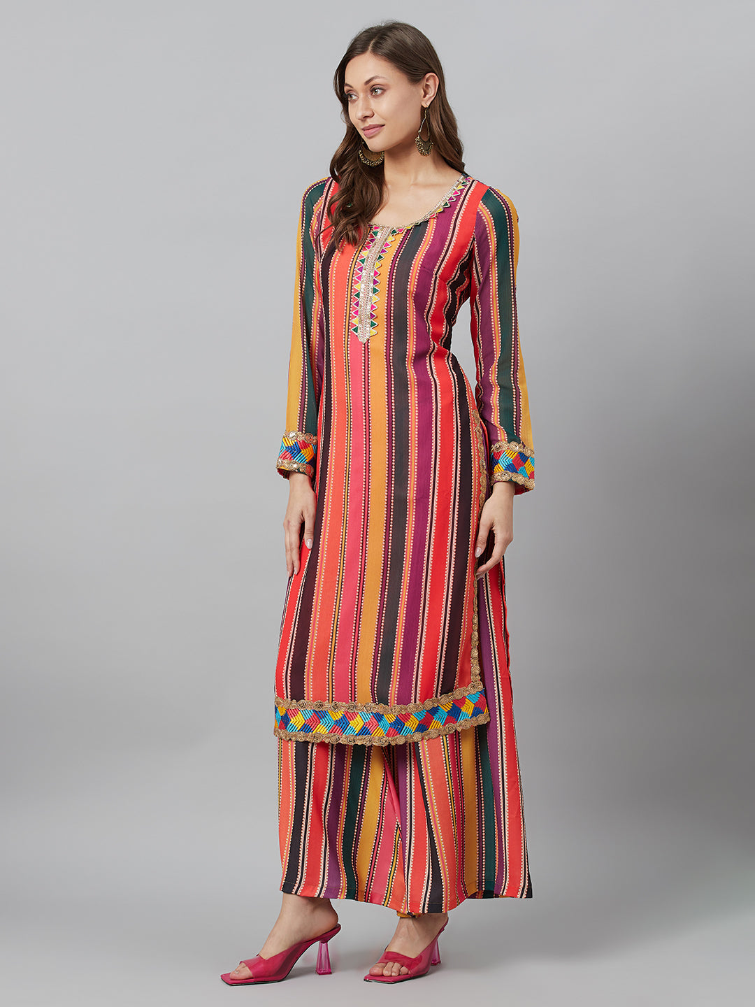 Women's Multicolor Printed Kurta With Lace Details
