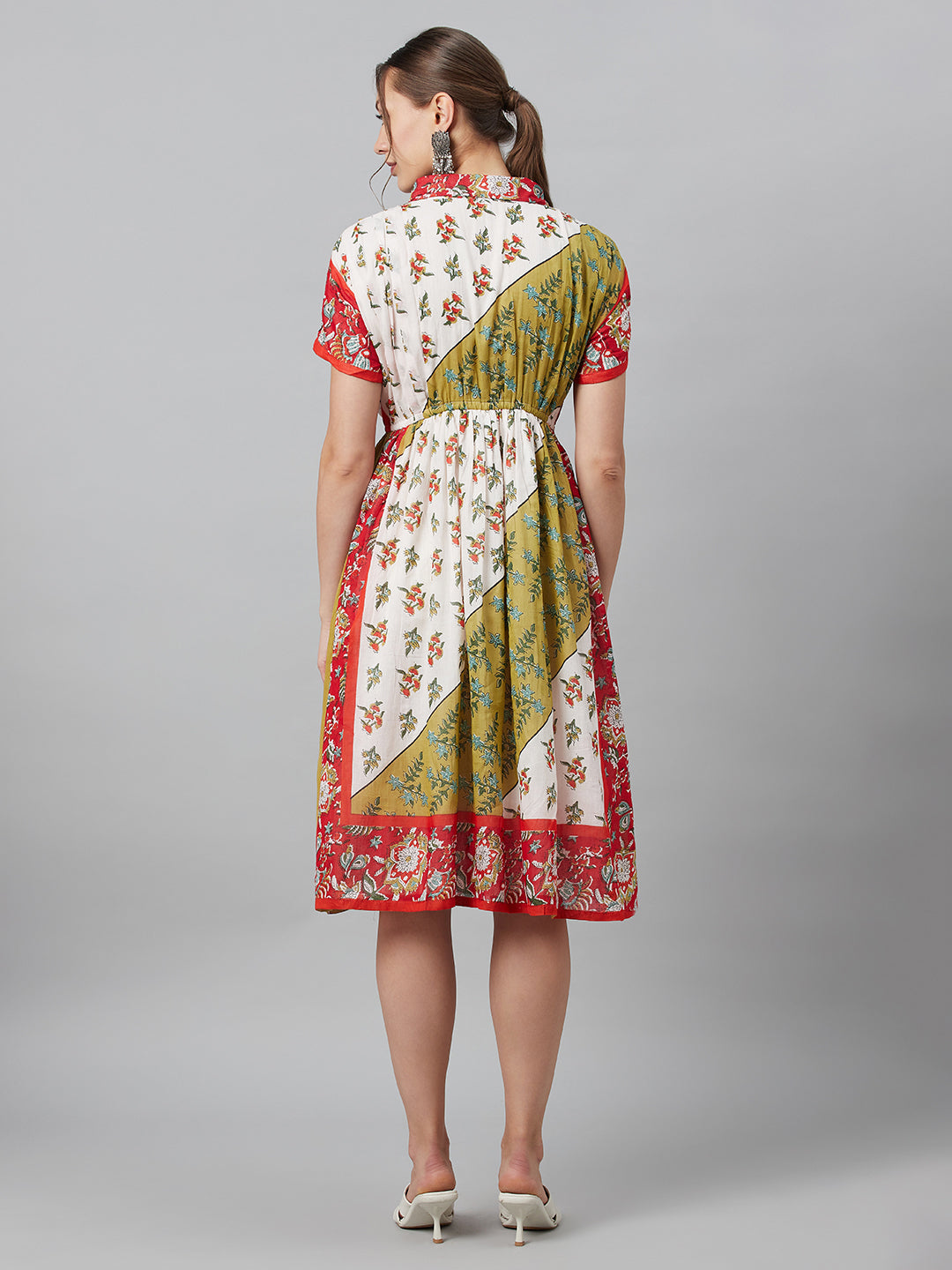 Women's White Floral Print Gathered Midi Dress
