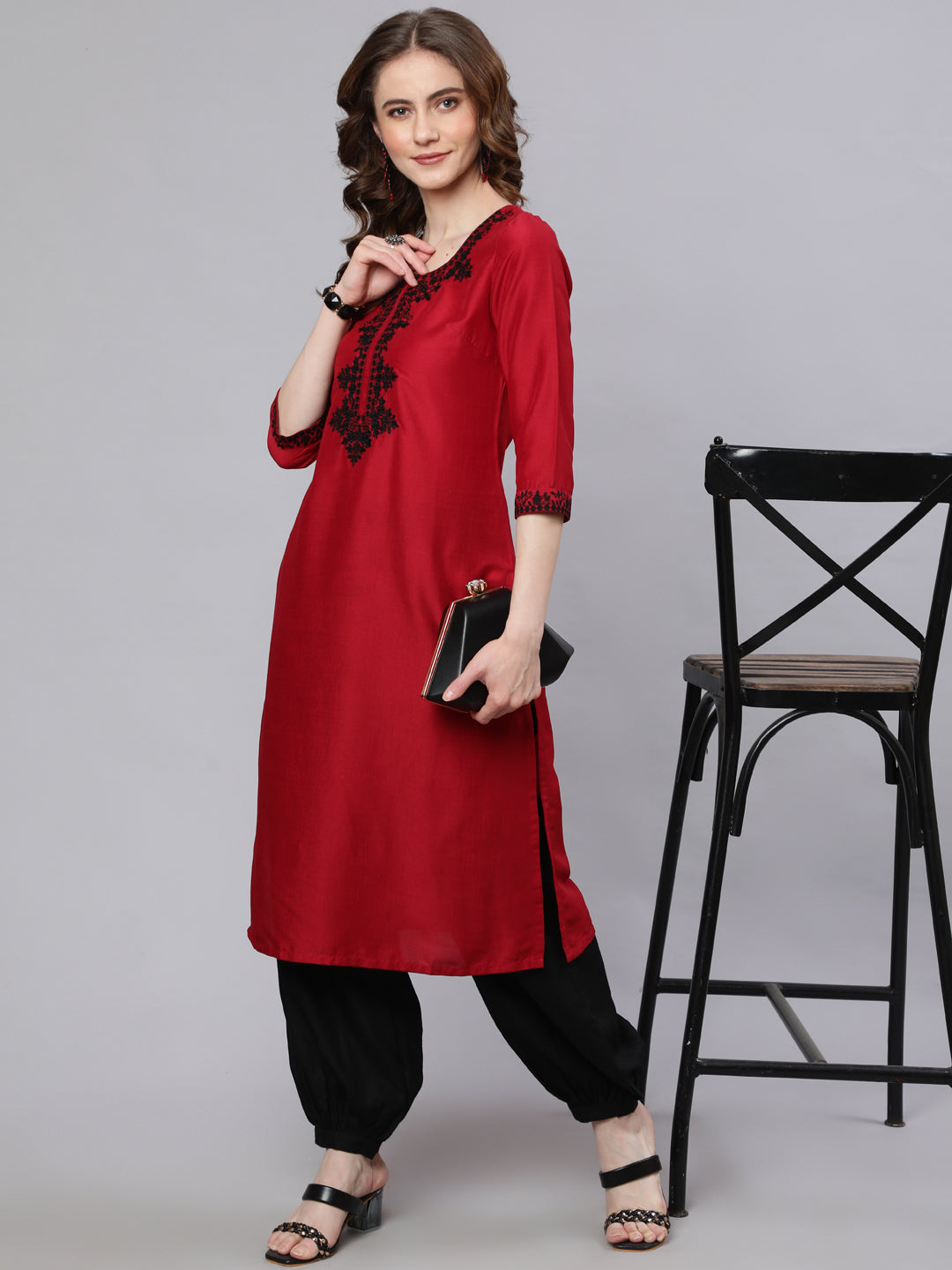Women's Red Embroidered Straight Kurta