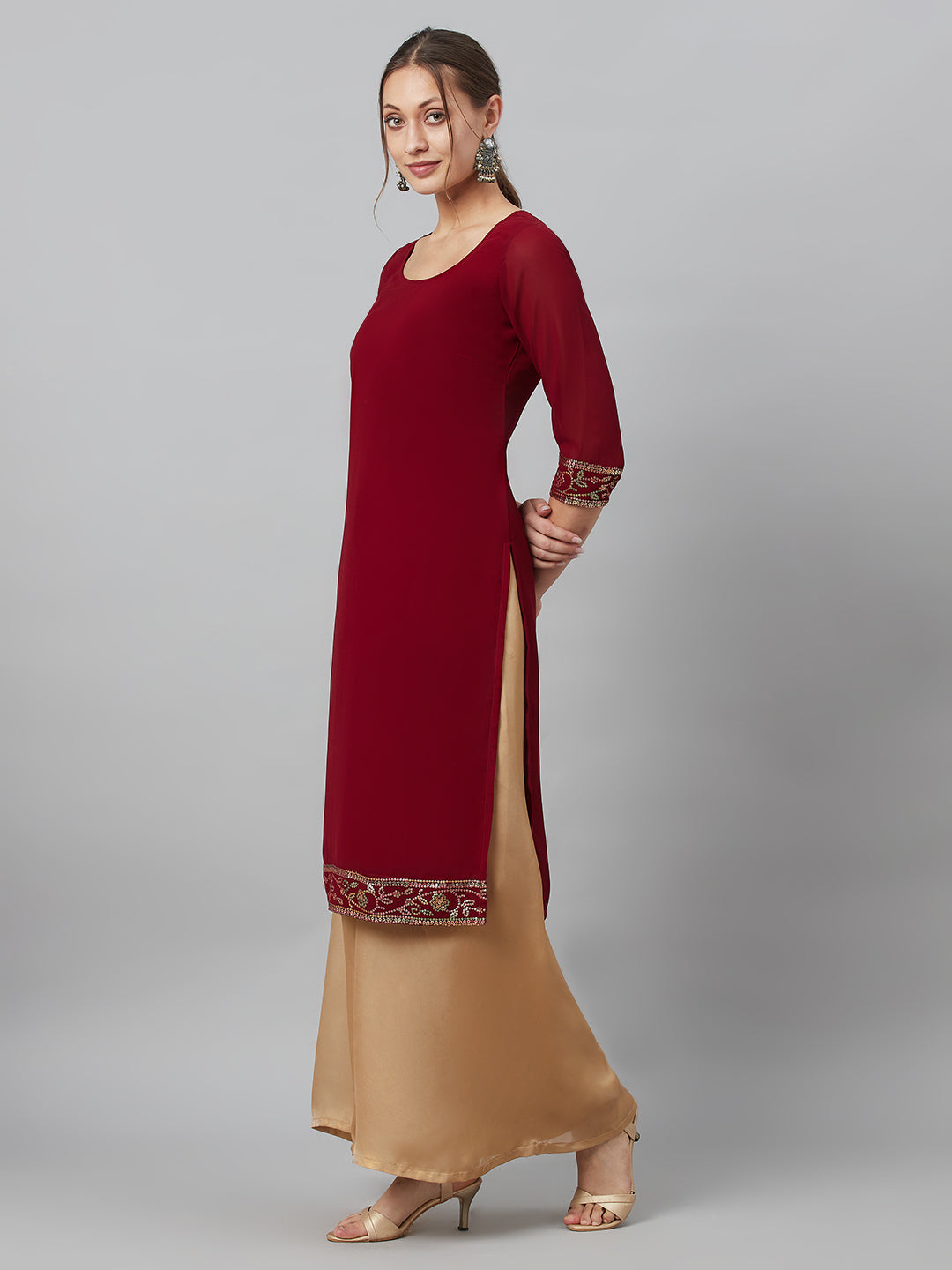 Women's Maroon Kurta With Border Details