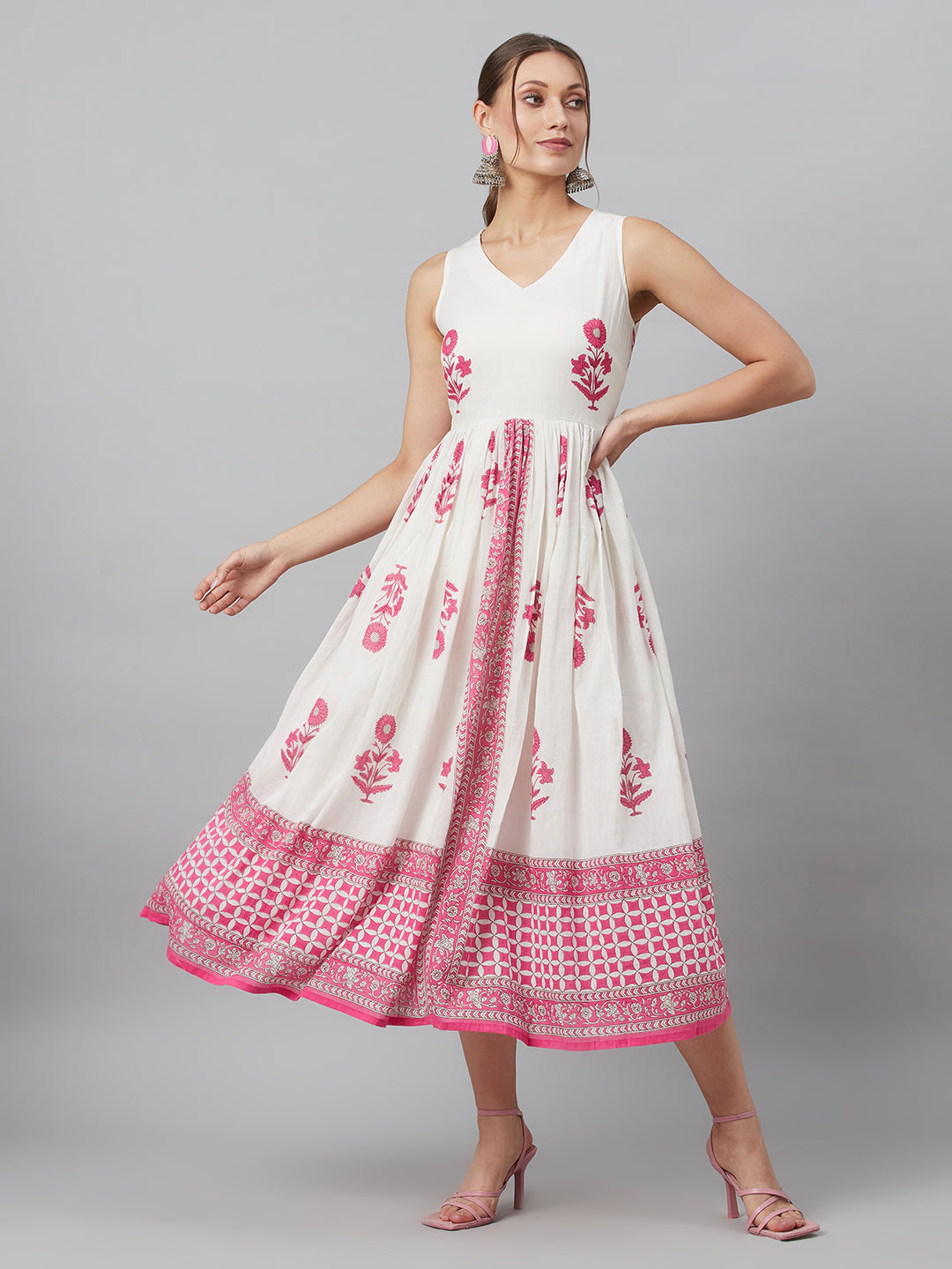 Women's White Floral Mulmul Maxi Dress
