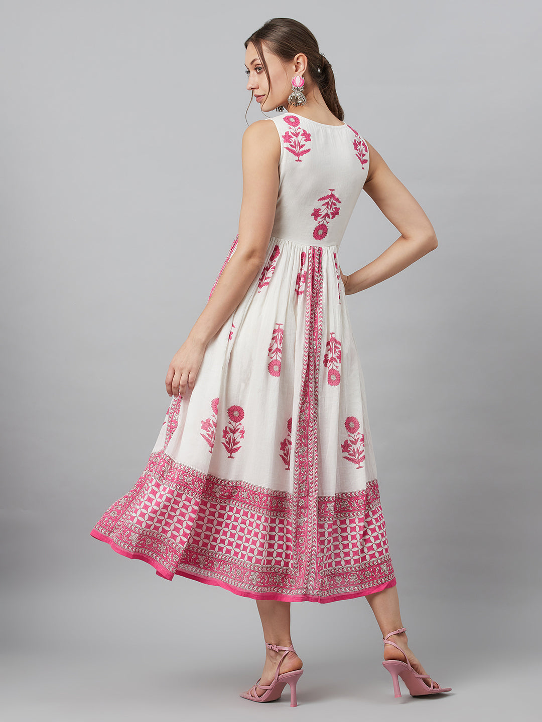 Women's White Floral Mulmul Maxi Dress