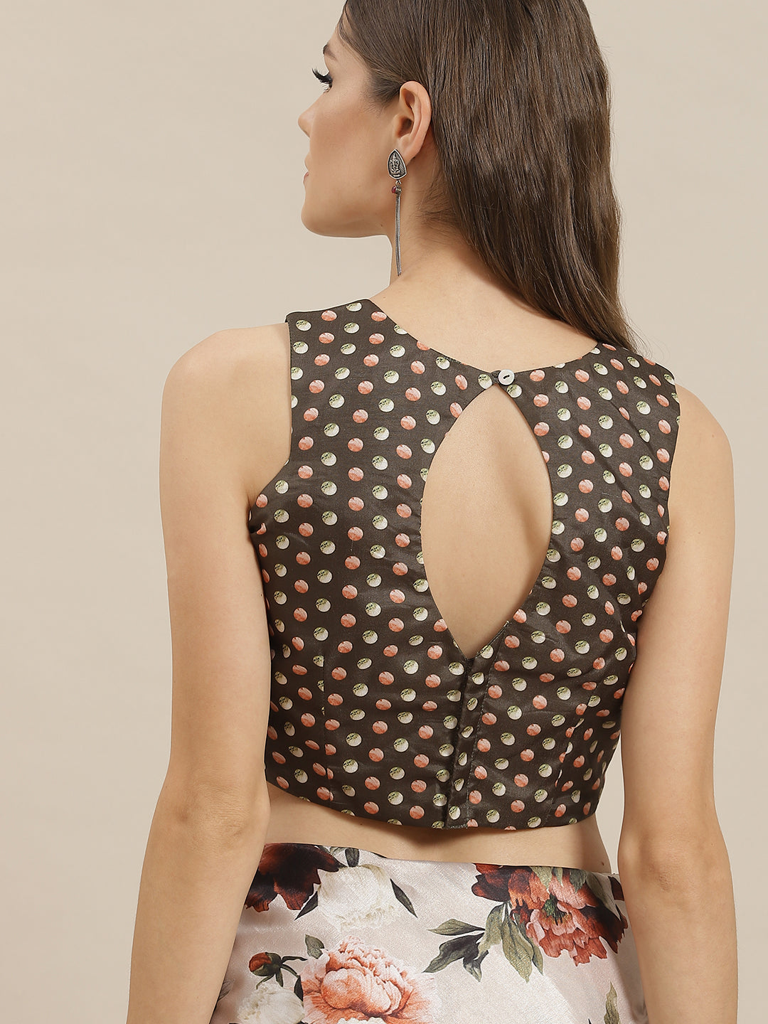 Women's Beige Floral Print Saree With Blouse Piece