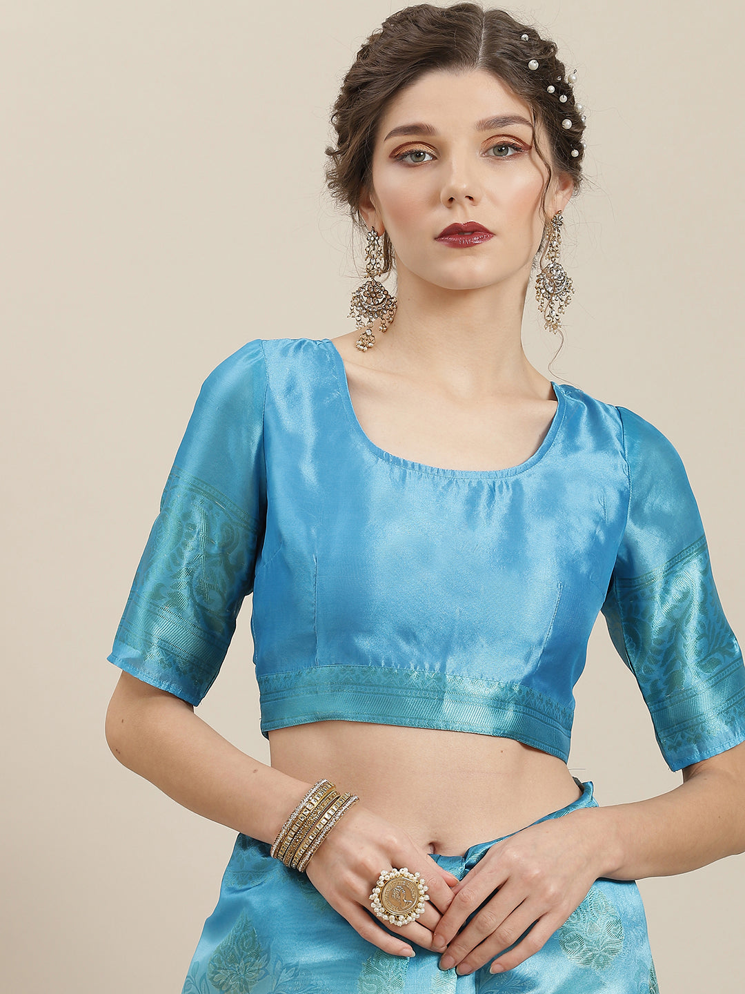 Women's Blue Gold Zari Work Banarasi Jacquard Saree With Blouse Piece