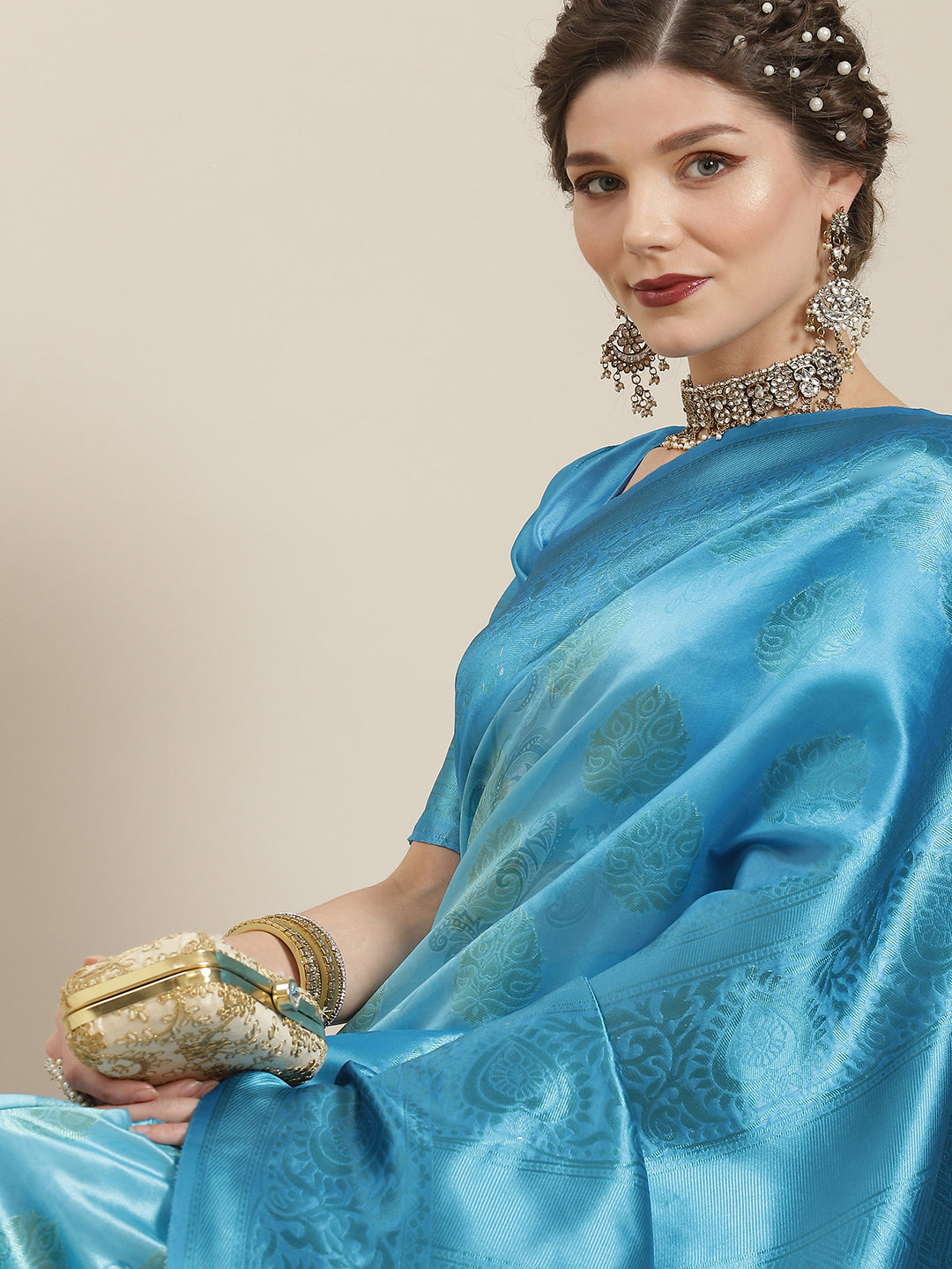 Women's Blue Gold Zari Work Banarasi Jacquard Saree With Blouse Piece