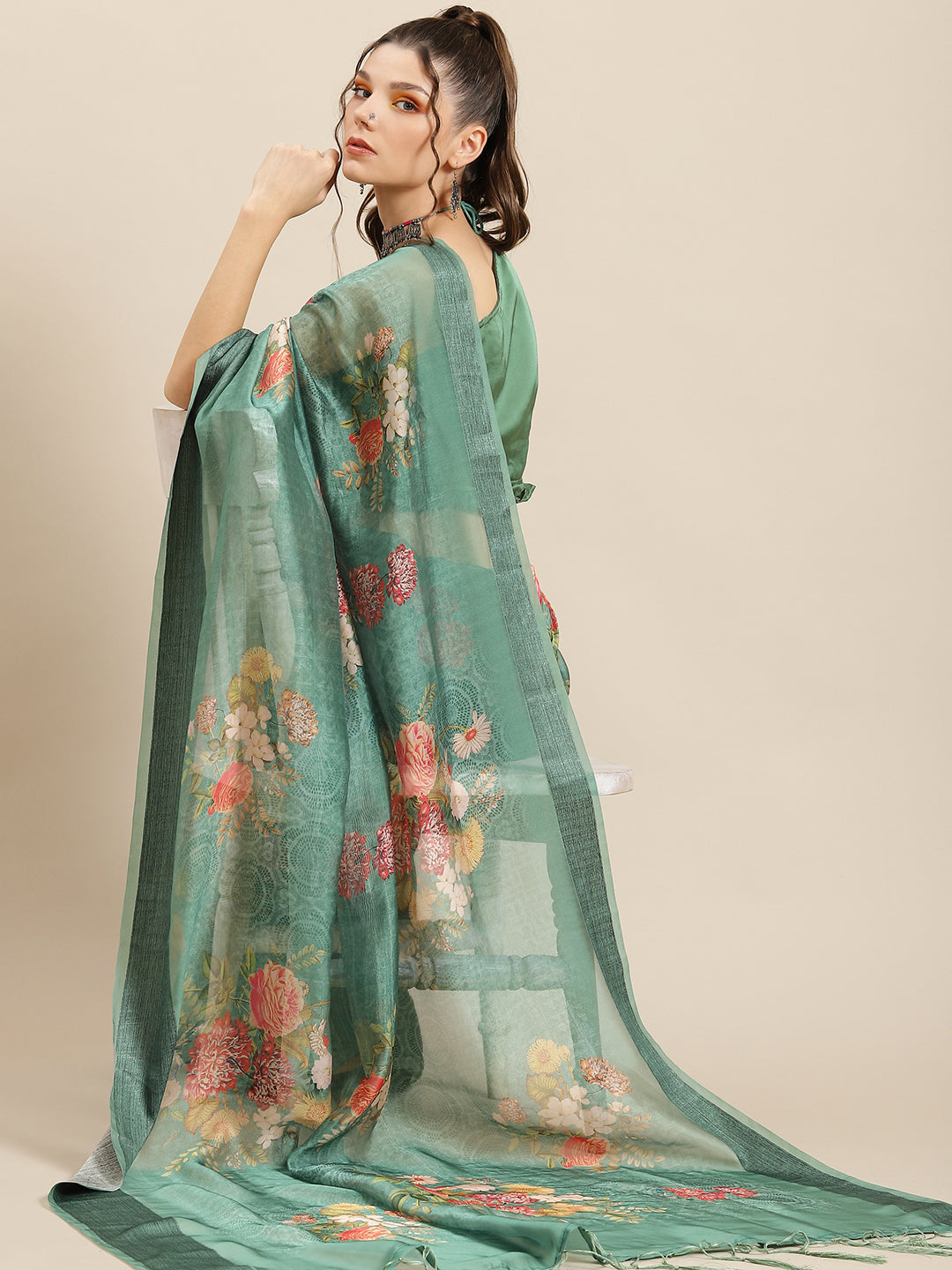 Women's Green Floral Print Organza Saree With Blouse Piece