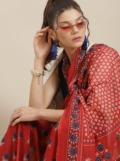 Women's Red & Blue Floral Print Saree With Blouse Piece