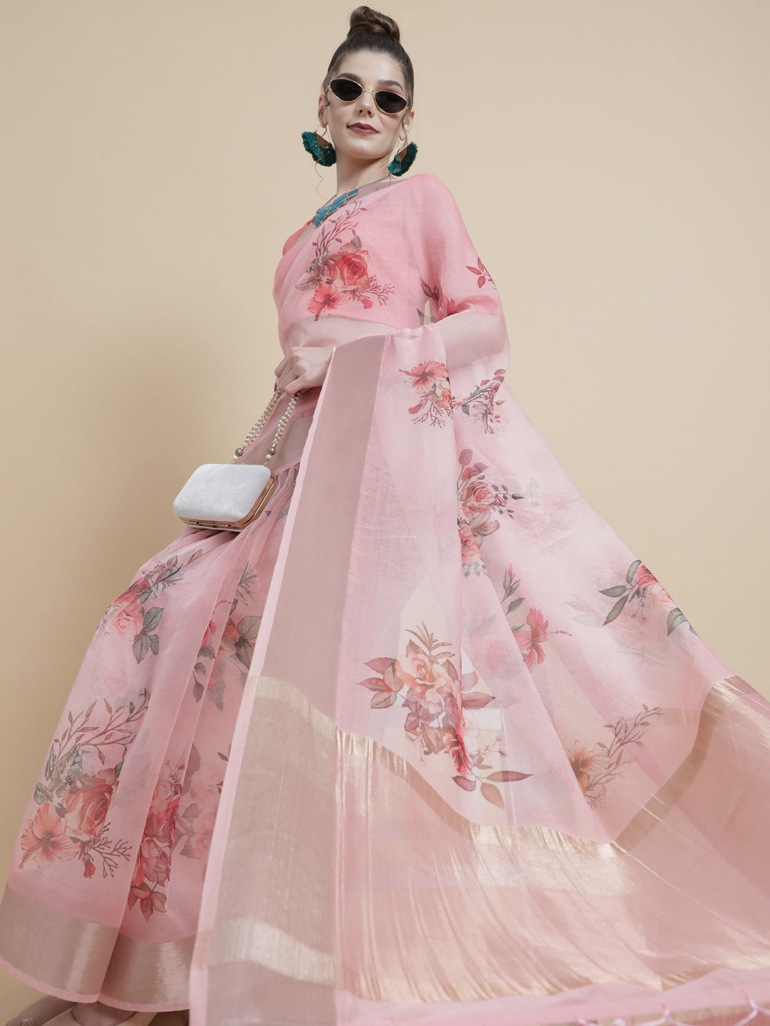 Women's Pink Floral Print Saree With Blouse Piece