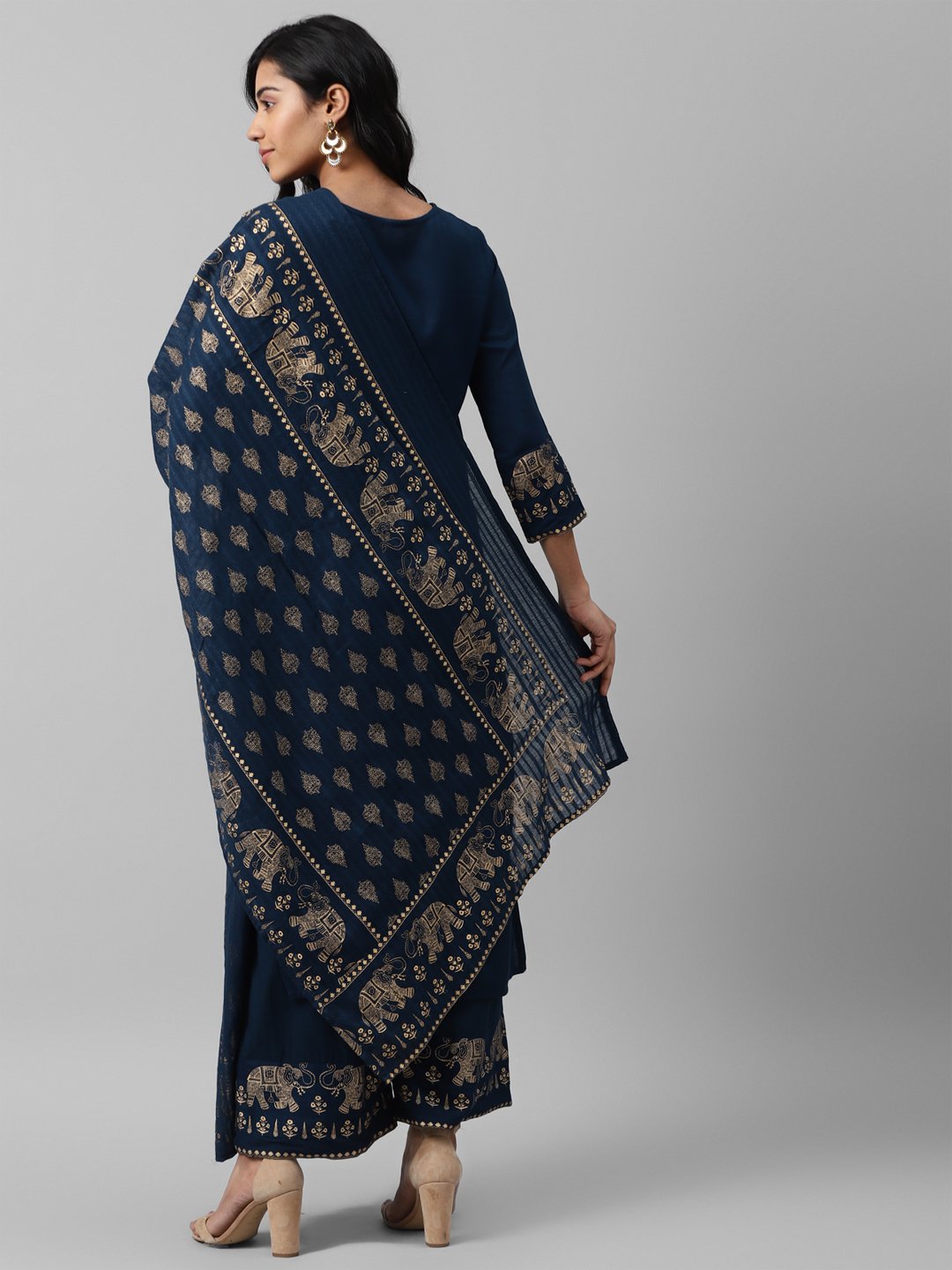 Women's Navy Blue & Golden Solid Kurta Set