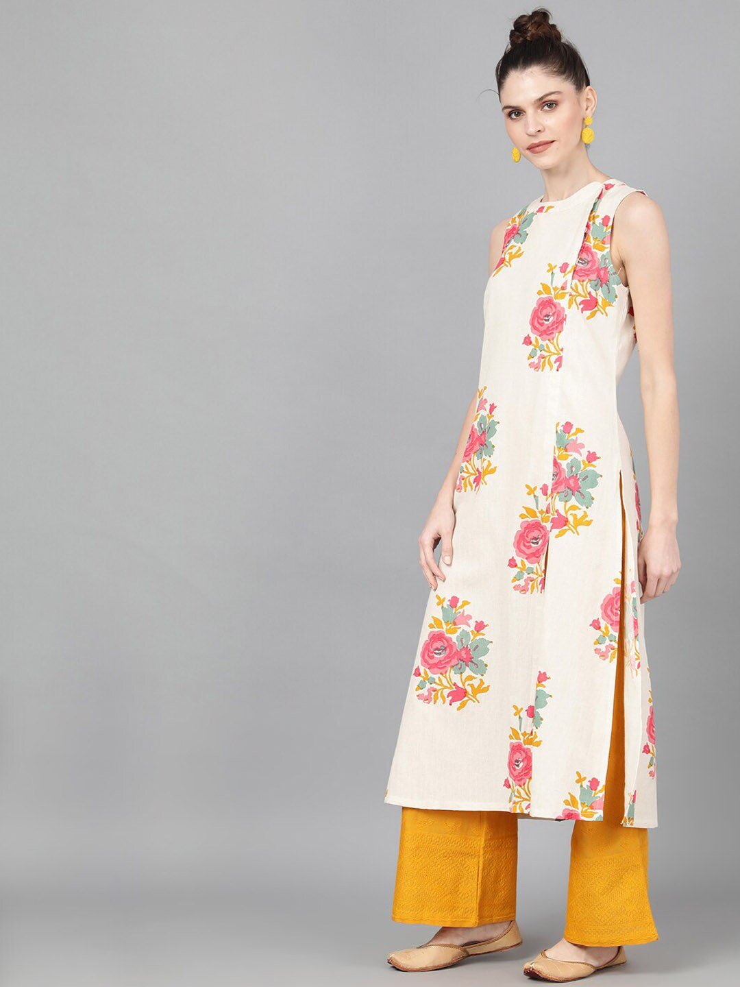 Women's  Off-White & Pink Printed Straight Kurta
