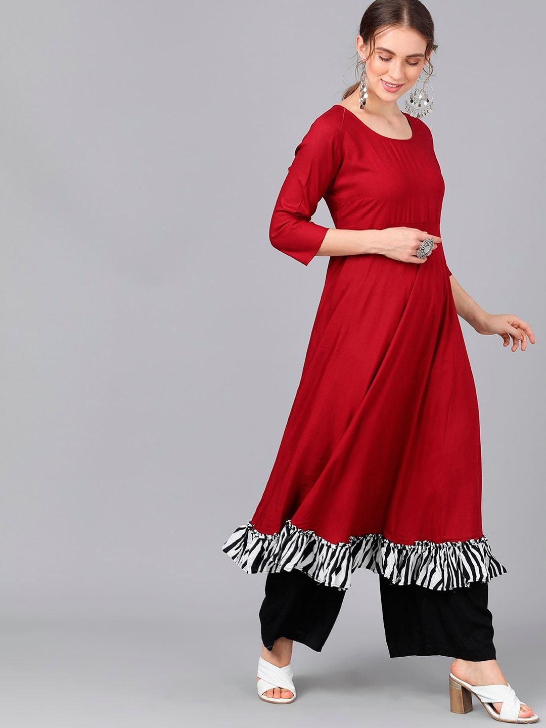 Women's  Maroon Black Solid Anarkali Kurta