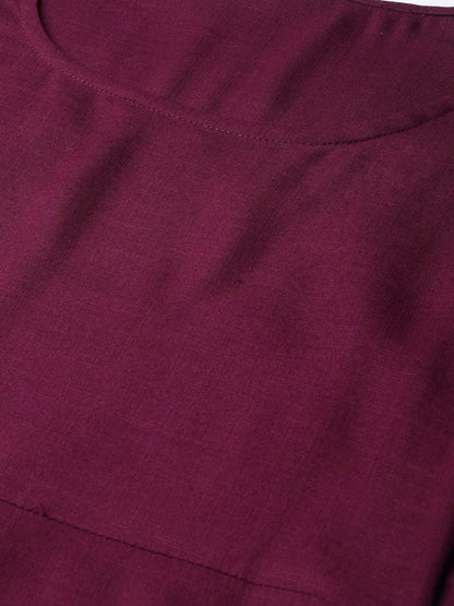 Women's  Burgundy Solid Straight Kurta