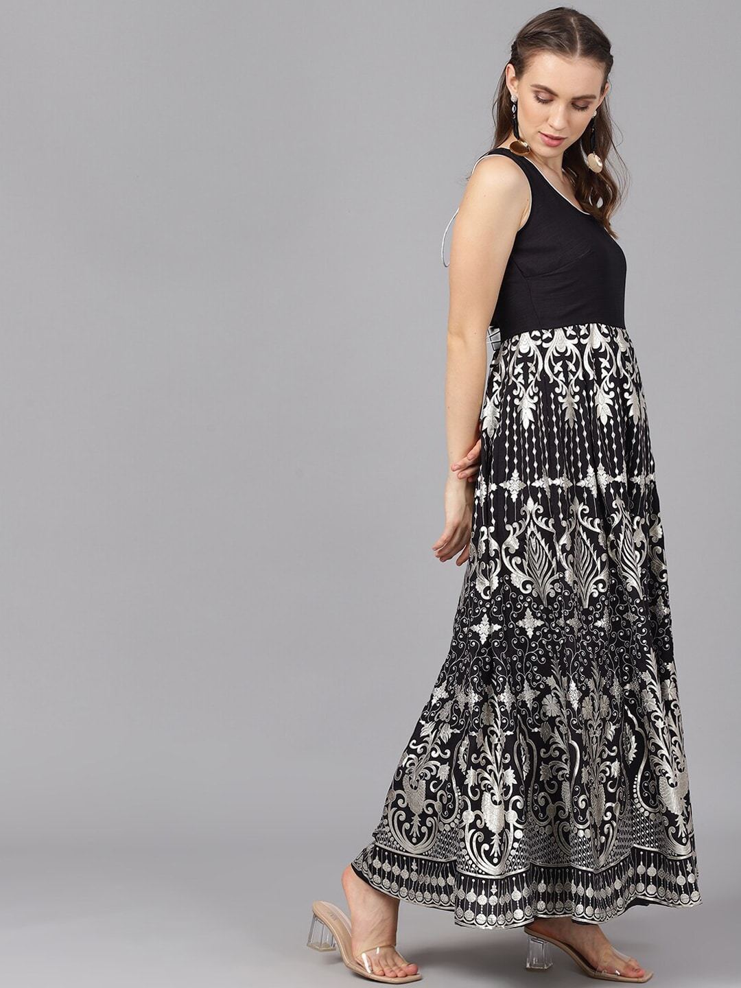 Women's  Black & Silver-Toned Printed Maxi Dress