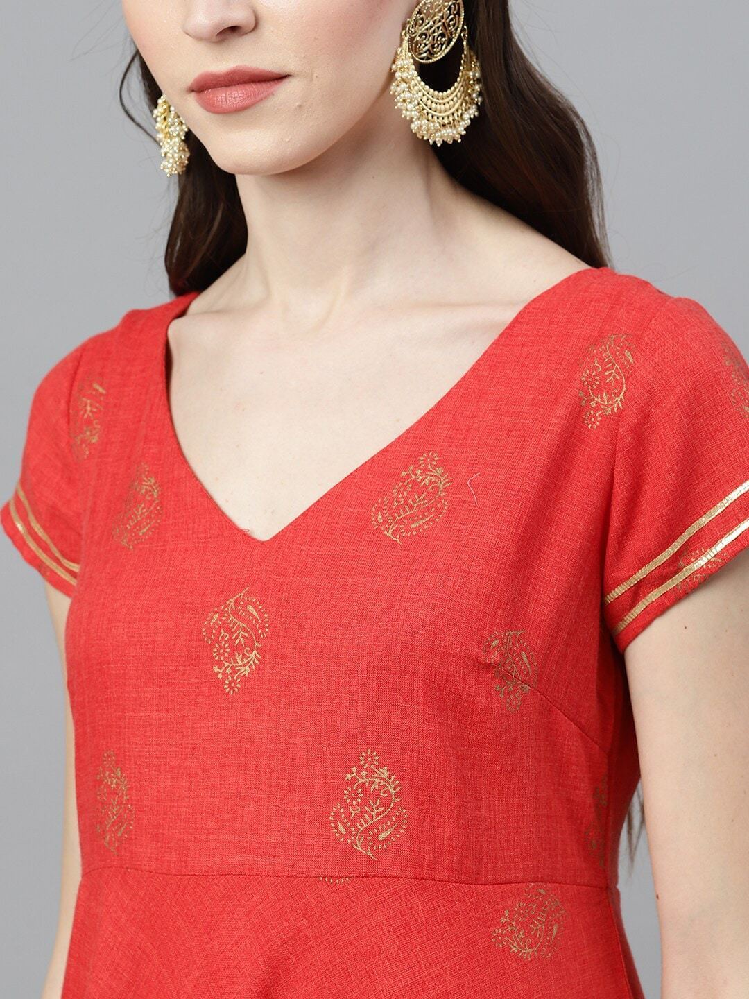 Women's  Red & Gold-Toned Woven Design Anarkali Kurta