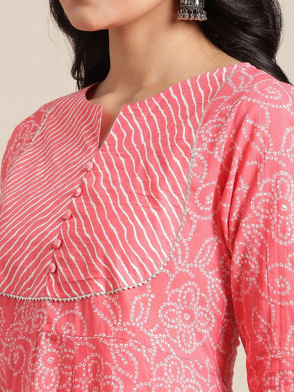 Women's Pink & Off White Ethnic Motifs Printed Anarkali Kurta