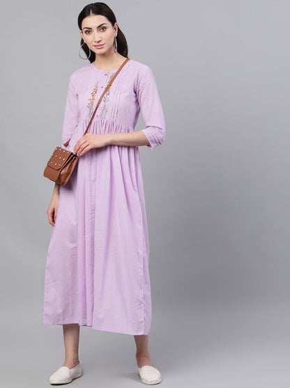 Women's Lavender Solid Solid Round Neck Cotton Maxi Dress