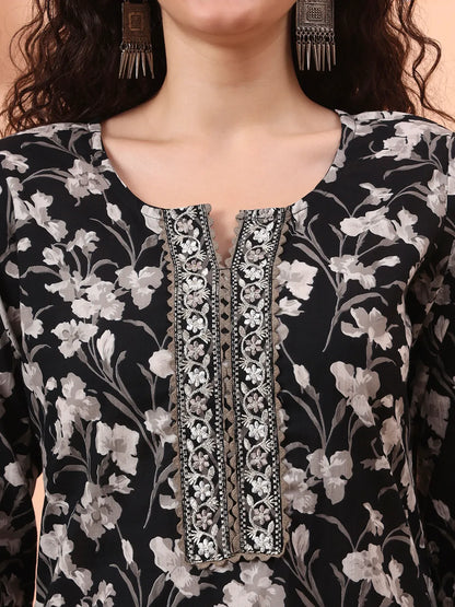 Color_Black