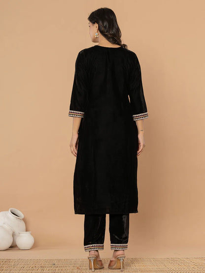 Color_Black