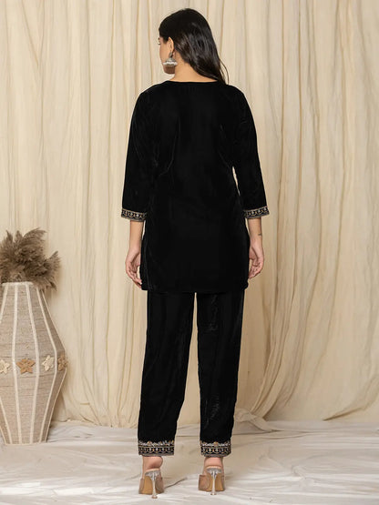 Color_Black