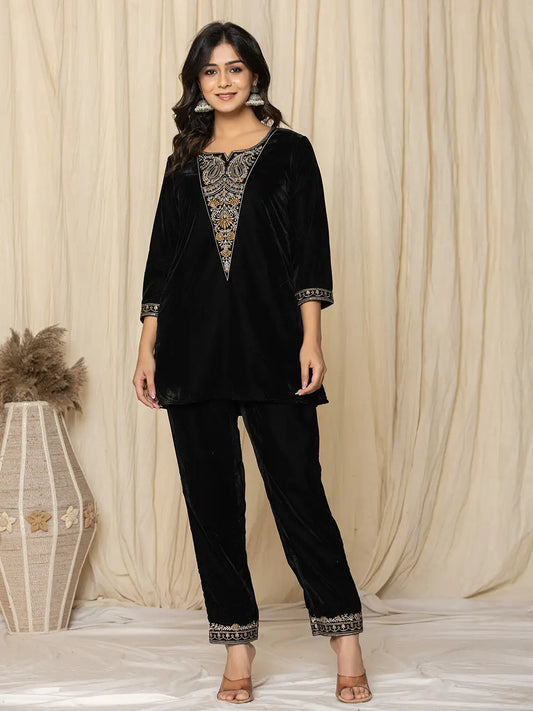 Color_Black