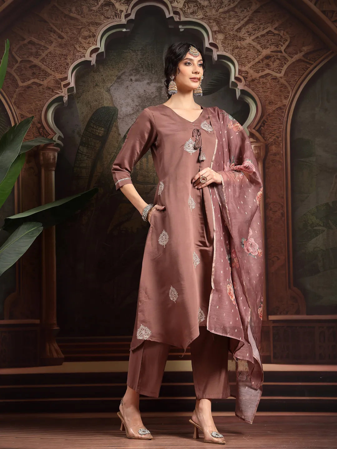 Color_Brown