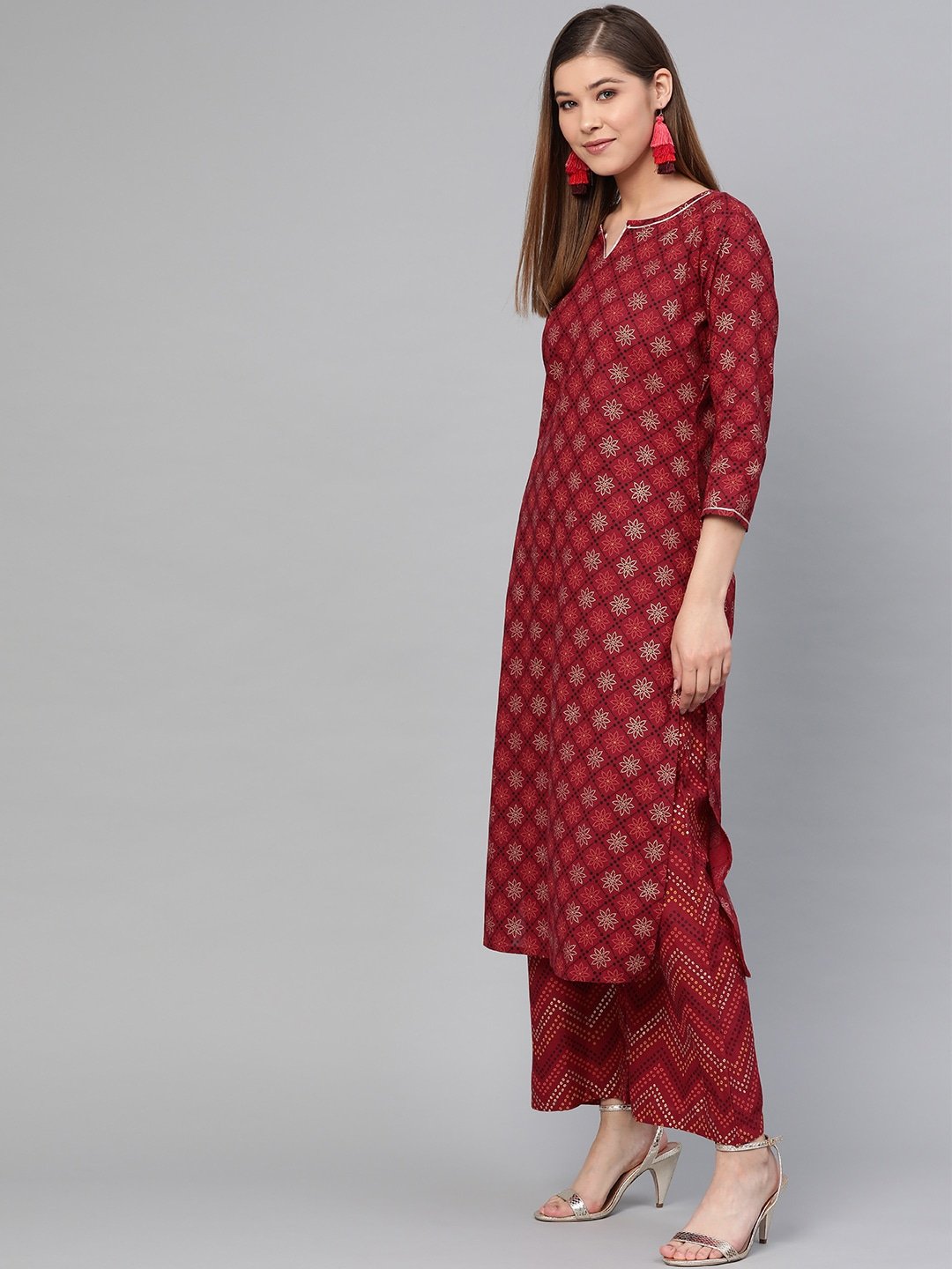 Color_Maroon