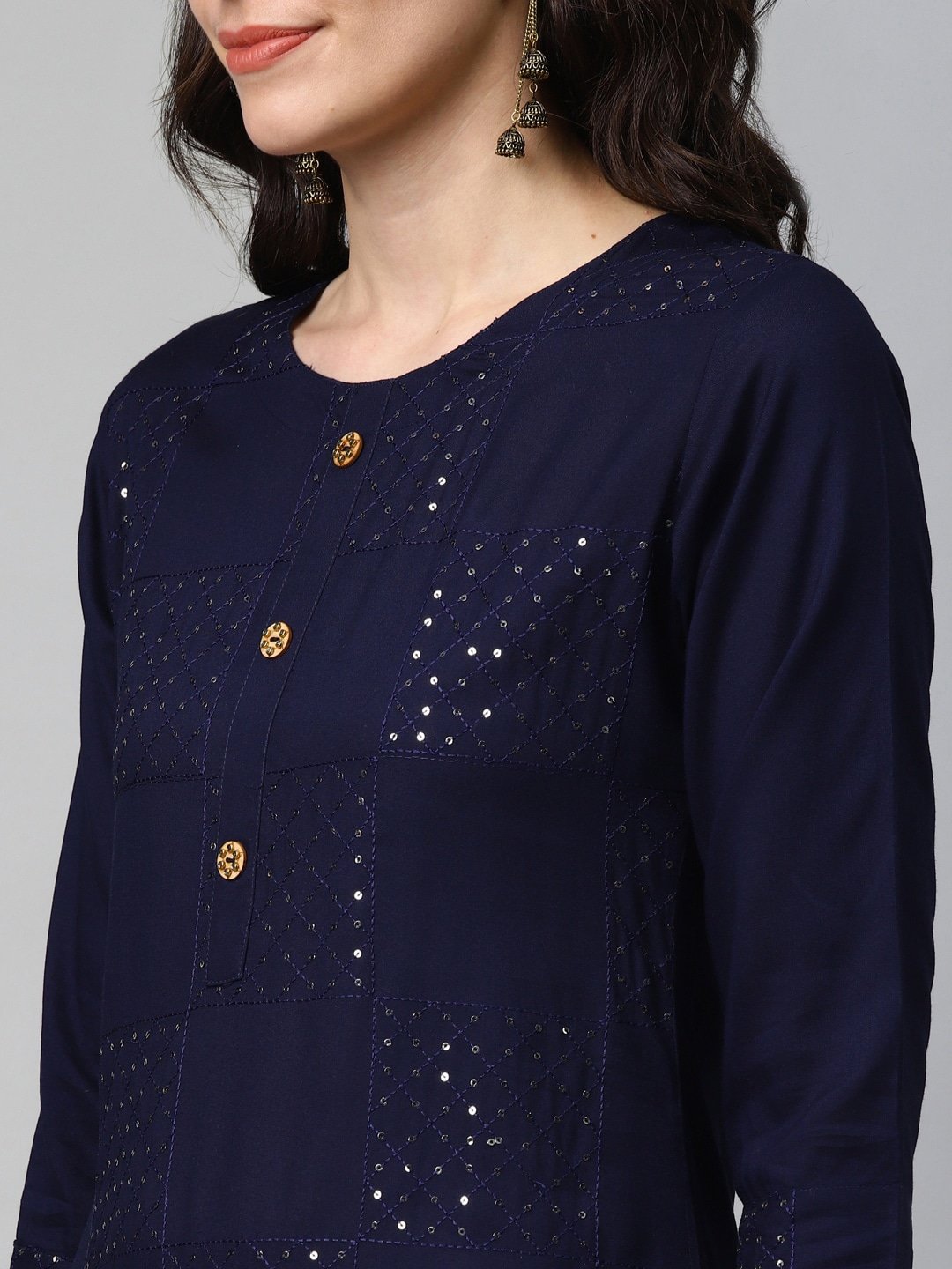 Color_Navy Blue